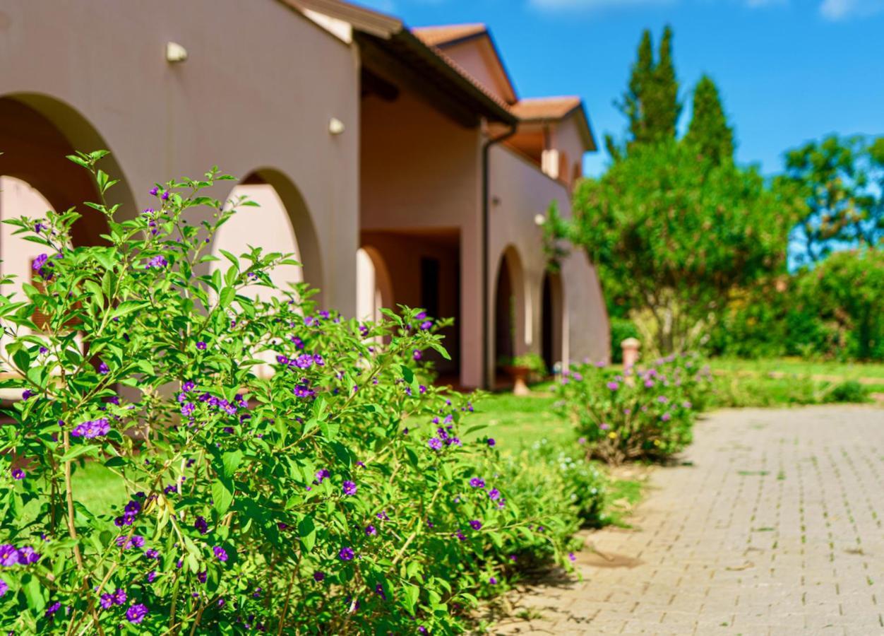 Appartamenti In Residence Villa Santa Maria San Vincenzo Exterior foto