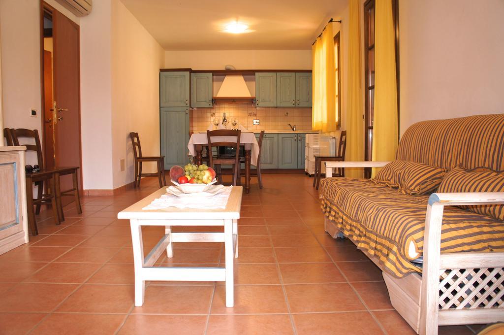 Appartamenti In Residence Villa Santa Maria San Vincenzo Quarto foto